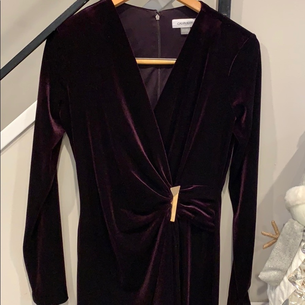 Calvin Klein- velvet dress